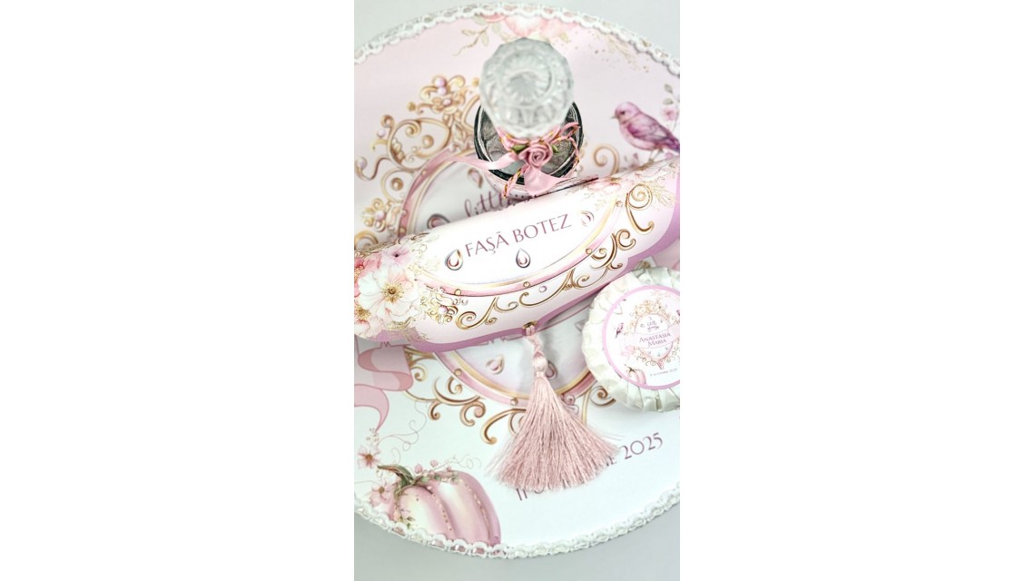 Trusou botez Princess Pink tematică prințesă, elegant și brodat 19